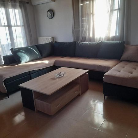 Elena'S Family House Διαμέρισμα Αρτέμιδα Εξωτερικό φωτογραφία