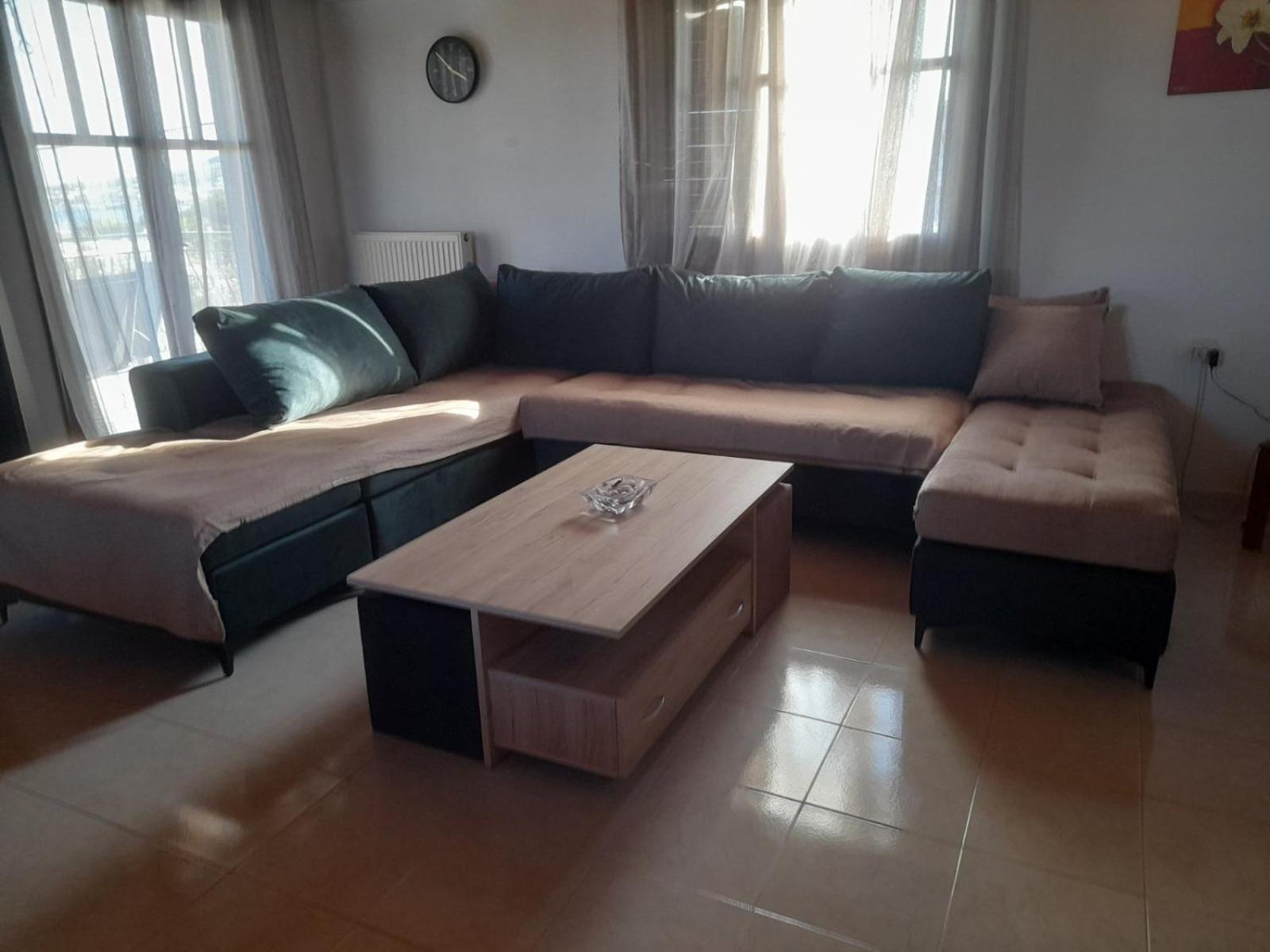Elena'S Family House Διαμέρισμα Αρτέμιδα Εξωτερικό φωτογραφία